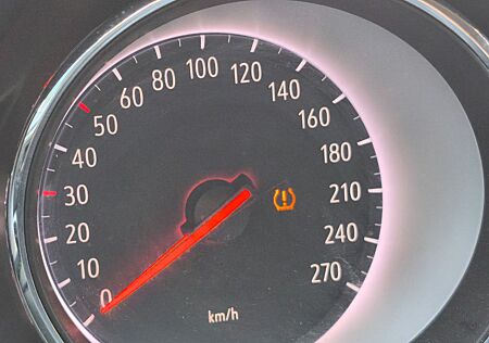 Opel Astra 1.6 CDTI Innovation 100kW Automatik In...
