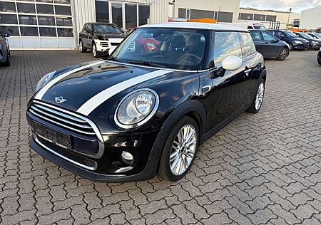 Mini Cooper -WHITE&BLACK-NAVI-LEDER-SPORTSITZE