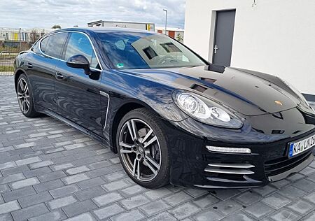 Porsche Panamera Diesel Facelift - TOP Zustand