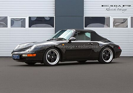 Porsche 993 Carrera 4 Cabriolet