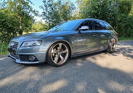 Audi A4 2.0 TFSI 155kW S line Avant S line