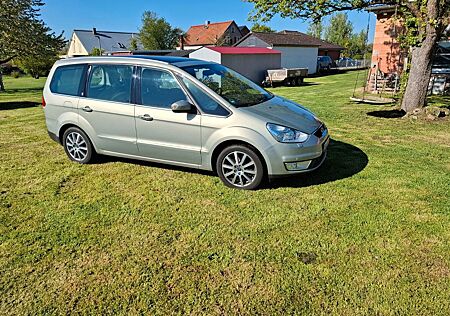 Ford Galaxy gebraucht kaufen Ford Galaxy 2,2 TDCi 129kW DPF Ghia Ghia