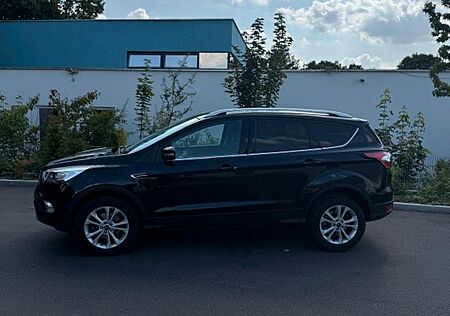 Ford Kuga 1,5 EcoBoost 4x2 110kW Titanium Titanium