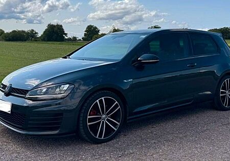 VW Golf Volkswagen 7 GTD Sport & Sound