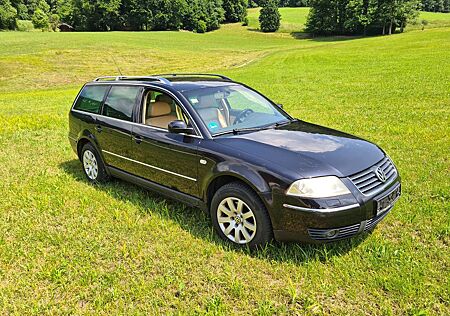 VW Passat Variant Volkswagen 1.9TDI 96kW 4motion Highline ...