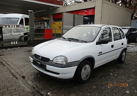 Opel Corsa B Automatik 1,4 i Tüv 10-2025