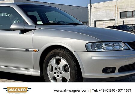 Opel Vectra B Edition 100