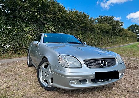 Mercedes-Benz SLK 320 - 1. Hand - Rentnerfahrzeug von privat