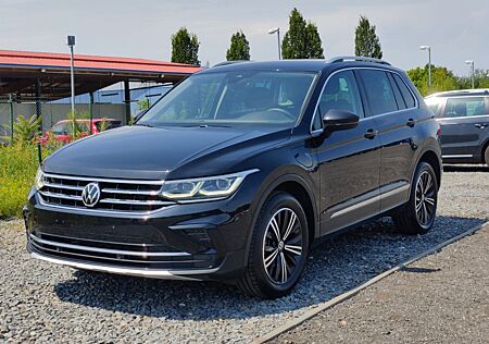 VW Tiguan Volkswagen Elegance eHybrid 1.4TSI 245Ps,LED,Virtual