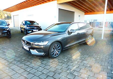 Volvo V60 KombiT6 Recharge Plug-In Hybrid AWD