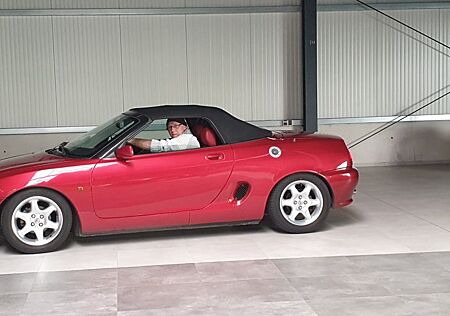 MG MGF 1.8i -