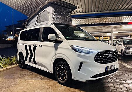 Ford Tourneo Custom Vanexxt Titanium Plus AWD