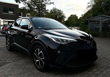 Toyota C-HR 1.8-l-VVTi Hybrid Team Deutschland Team...