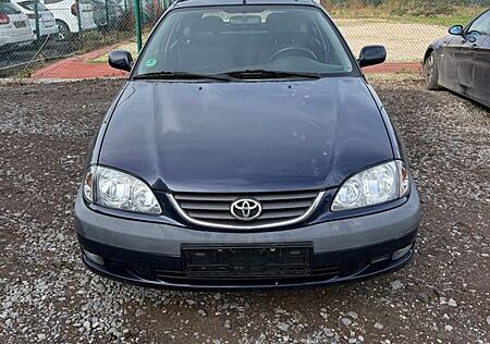 Toyota Avensis 1.8 Linea Sol