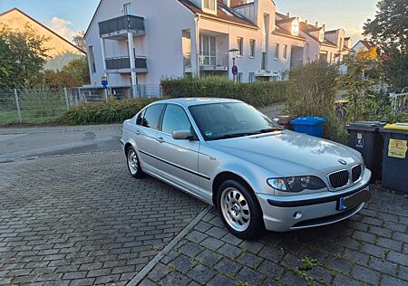BMW 318i -