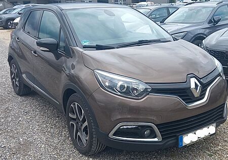 Renault Captur 1.2 Benzin ' Automatik - Navi - Kamera