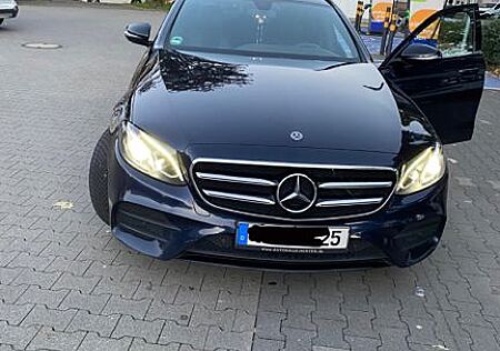 Mercedes-Benz E 350 E 350d T AMG Line Autom. AMG Line