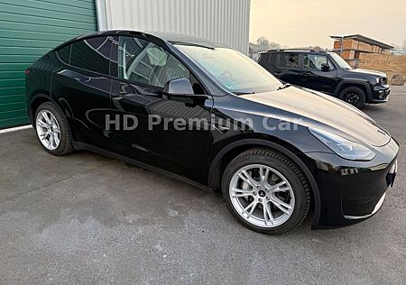 Tesla Model Y RWD Carbon Navi Leder