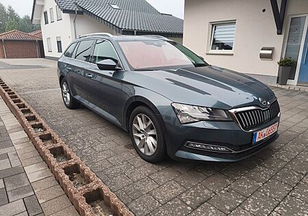 Skoda Superb Combi Style