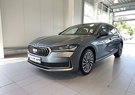 Skoda Superb Combi 2.0 TDI L&K Matrix Leder AHK LM18