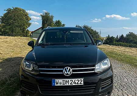 VW Touareg Volkswagen 3.0 V6 TDI Tiptronic BMT Terrain Tec...