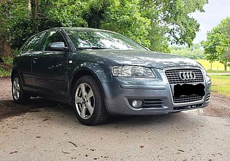 Audi A3 1.6 Ambiente "ATM 185000 Km "