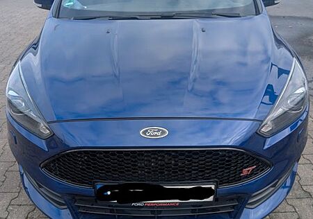 Ford Focus 2,0 EcoBoost ST Leder-Sport-Paket ST