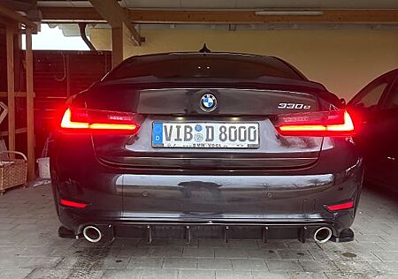 BMW 330e Sport Line Automatik Sport Line