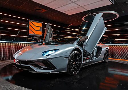Lamborghini Aventador S coupe*Fulla Carbon*Lift*Capristo