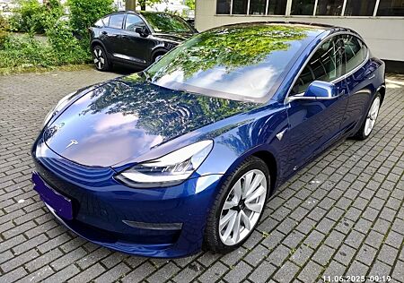 Tesla Model 3 Allradantrieb Dualmotor Long Range/AWD
