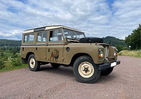 Land Rover Serie III 109 Dieselumbau ,Seilw.,Tropendach,Ahk