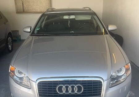 Audi A4 2.0 T FSI Avant -