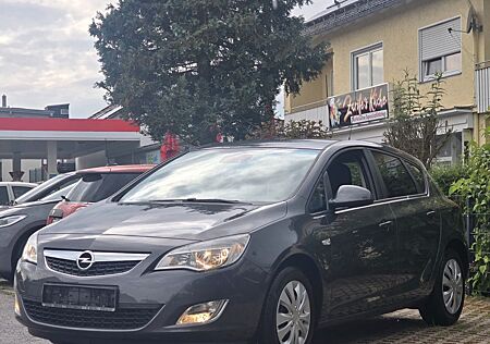 Opel Astra 1.6*Top Ausstattung*Scheckheft*Tüv fast Ne
