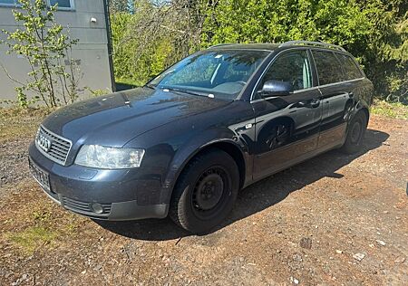 Audi A4 1.9TDI Quattro Avant, SHZ, AHK