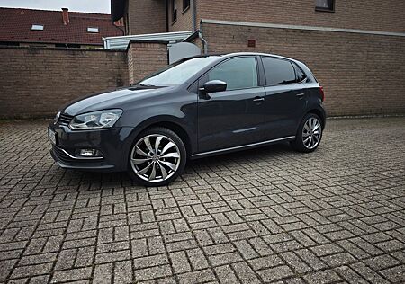 VW Polo Volkswagen 1.2 TSI 66kW BMT Comfortline Comfortline