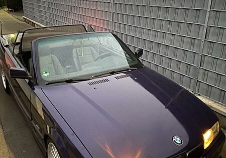 BMW 318i Cabrio