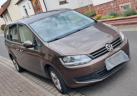 VW Sharan Volkswagen 2.0 TDI BlueMotion Technology Trendli...