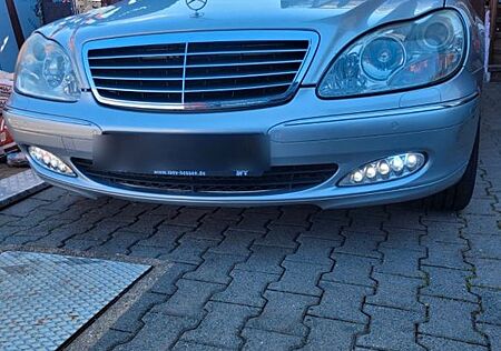 Mercedes-Benz S 500 4MATIC L -