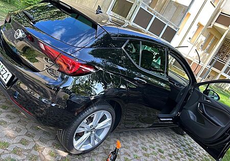 Opel Astra 1.2 Direct Inj Turbo 107kW Ultimate Ul...