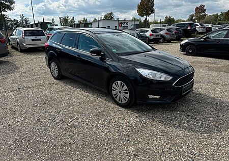 Ford Focus Turnier Business Klima Navi 6-Gang Euro6