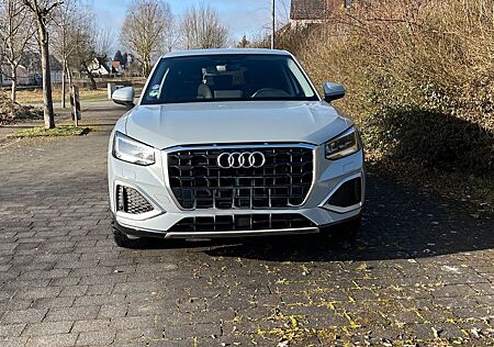 Audi Q2 35 TFSI S tronic advanced ACC LED Kamera Navi