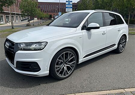 Audi SQ7 4.0 TDI quattro/matrix/360kamera/ahk