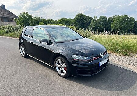 VW Golf Volkswagen GTI Performance / 2. Hand / Xenon / Navi