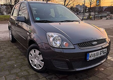 Ford Fiesta 1,4 16V 80 PS