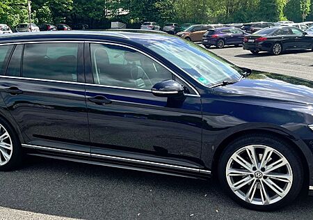 VW Passat Variant Volkswagen 2.0 TDI SCR 140kW Highline Va...