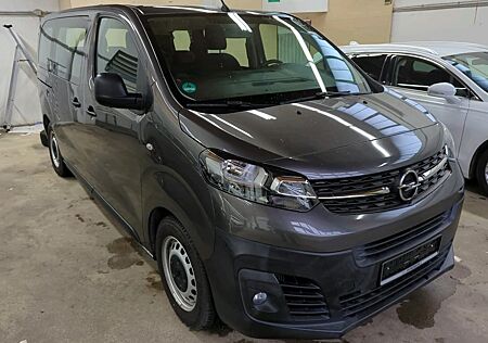 Opel Vivaro 8 Sitze 2x Schiebetür erst 14 tkm
