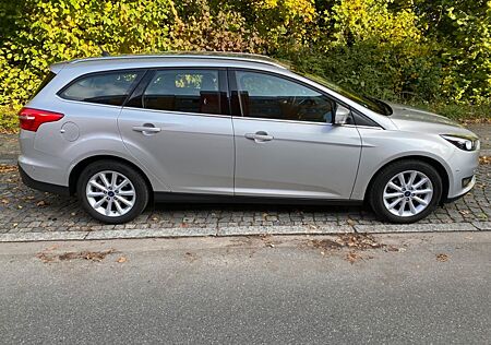 Ford Focus 1,0 EcoBoost 92kW Titanium Turnier Aut...