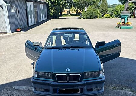 BMW 328i Coupe