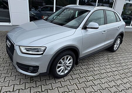 Audi Q3 2.0 TDI quattro/S-Tronic/TÜV Neu/1.Hand/Xenon