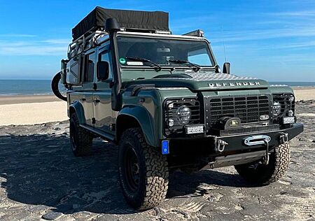 Land Rover Defender 110 TD4 Station Wagon SE SE